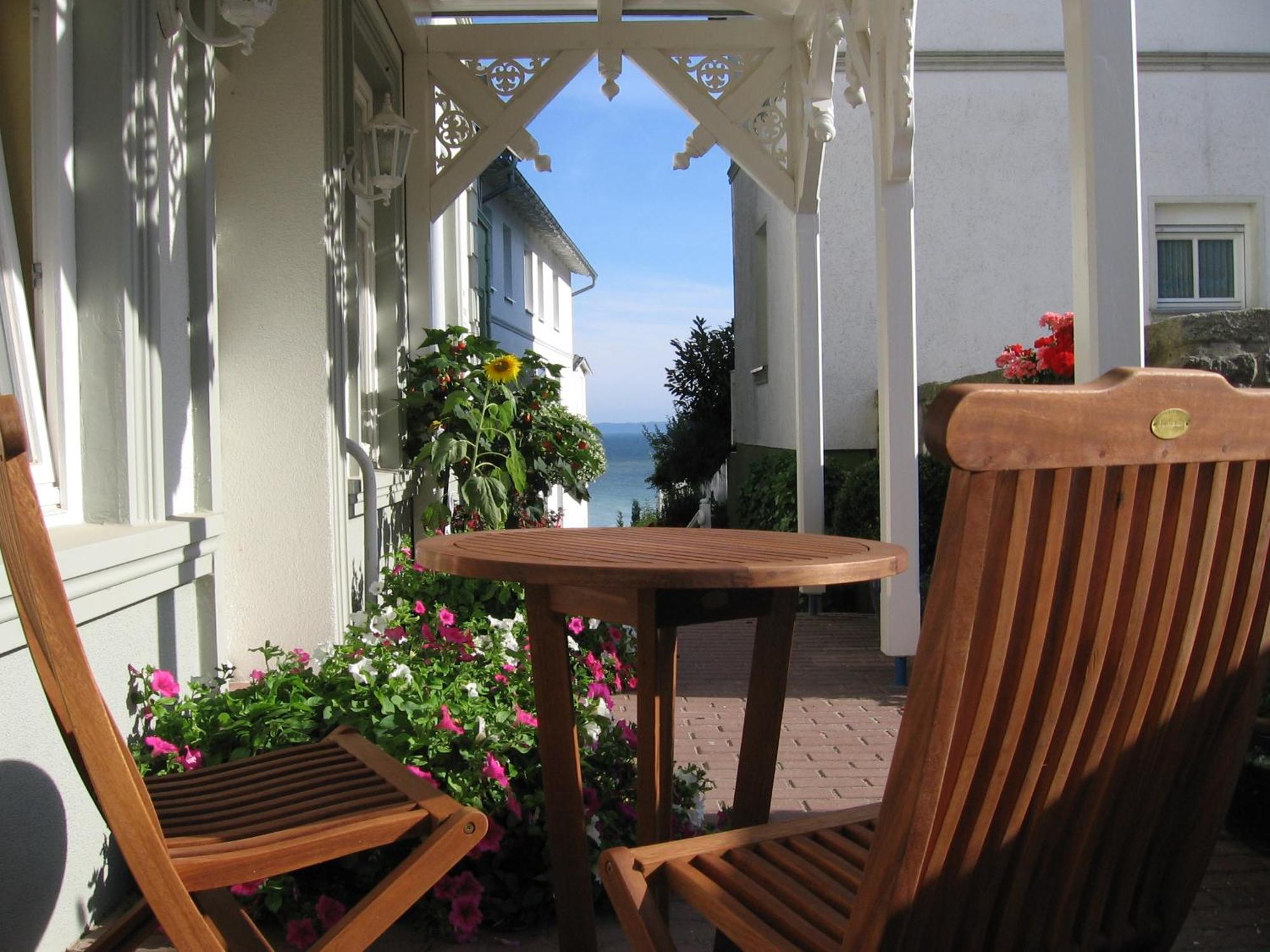 Villa Fernsicht - Wohnung Nr 1 - Mit Meerblick Sassnitz Exterior photo